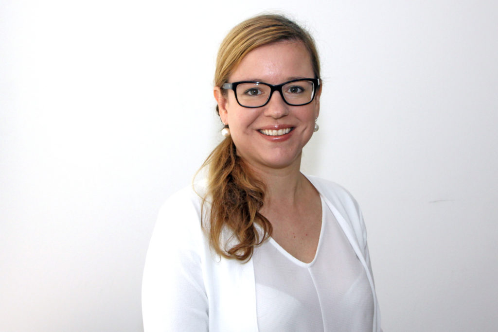 Apothekerin, Fachgebiet Homöopathie, Naturheilkunde, Kosmetik - Stephanie Harlacher